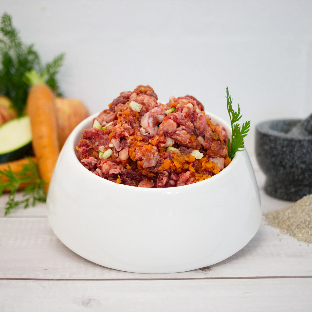 Roter Rinder Knorpel Mix mit Gemüse